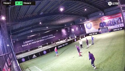 01/03 à 19:29 - Football Zidane (LeFive Bobigny)