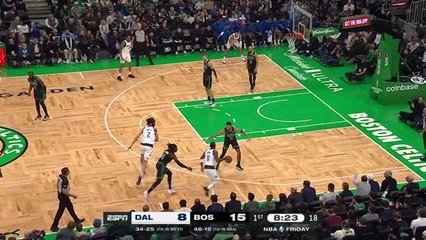 Mavs rookie Lively soars for thunderous dunk against Celtics