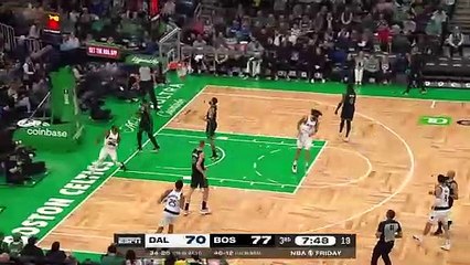 'Oh my!' - Doncic no-look pass finds Kyrie