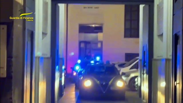 Catania, sequestrati 1.000 articoli falsificati: molti gli orologi