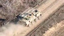 ビデオ：ウクライナ軍、エリートロシア突撃部隊を壊滅