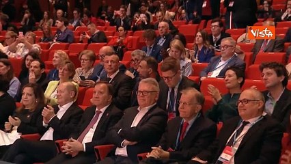 Schlein: Non siamo soli nella lotta contro l'estrema destra