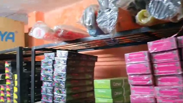 वीडियो देखें.....पान दुकान से राज्यभर में हुक्का फ्लेवर की सप्लाई करते थे चाचा-भतीजा, घर को बनाया था नशे का गोदाम