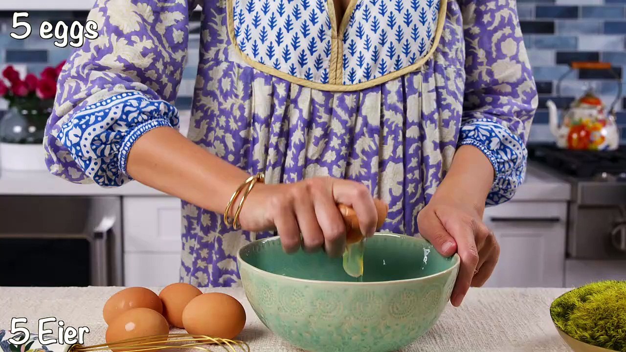 Petit-déjeuner rapide prêt en quelques minutes!Seulement quelques ingrédients!Oeufs et viande hachée