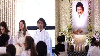 Pankaj Udhas Prayer Meet: प्रार्थना सभा में शामिल हुए Celebs, बच्चों ने रोते हुए हुए कही ये बात