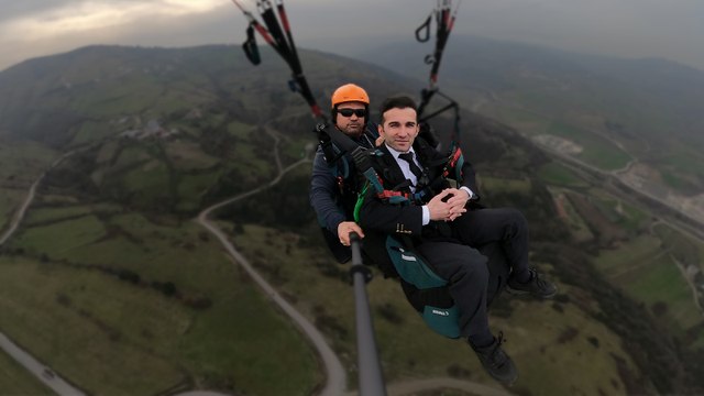 Zafer Partisi Atakum Belediye başkan adayı projelerini gökyüzünde açıkladı