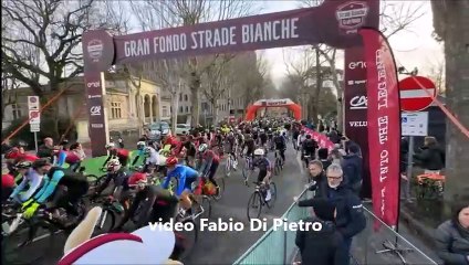 Siena, Strade Bianche: la partenza della gran fondo