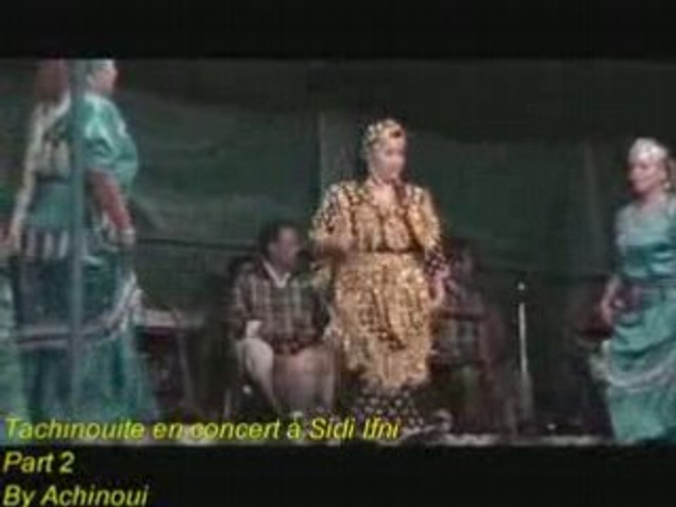 Tachinouite en concert à Sidi Ifni part 2