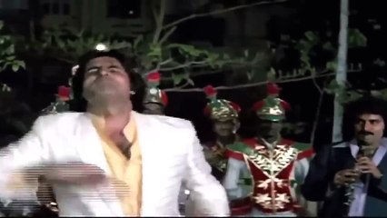 De De Pyar De /  Sharaabi 1984  / Kishore Kumar