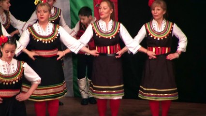 "Шопски танц", изпълнява ТК "Загрей"