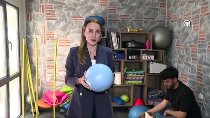 Obez kedi Şiraz pilates yaparak ve yüzerek zayıflıyor