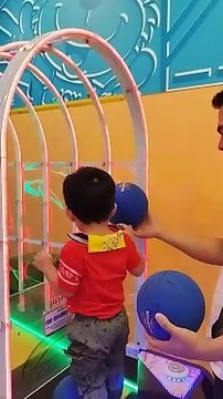 bonding w/ daddy ❤️❤️