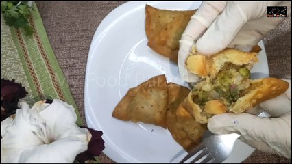 Crispy Alu Matar Samosa Recipe | Perfect Tea Time Snack | Easy & Delicious