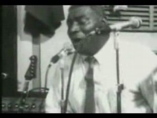 Howlin' Wolf - Dust My Broom