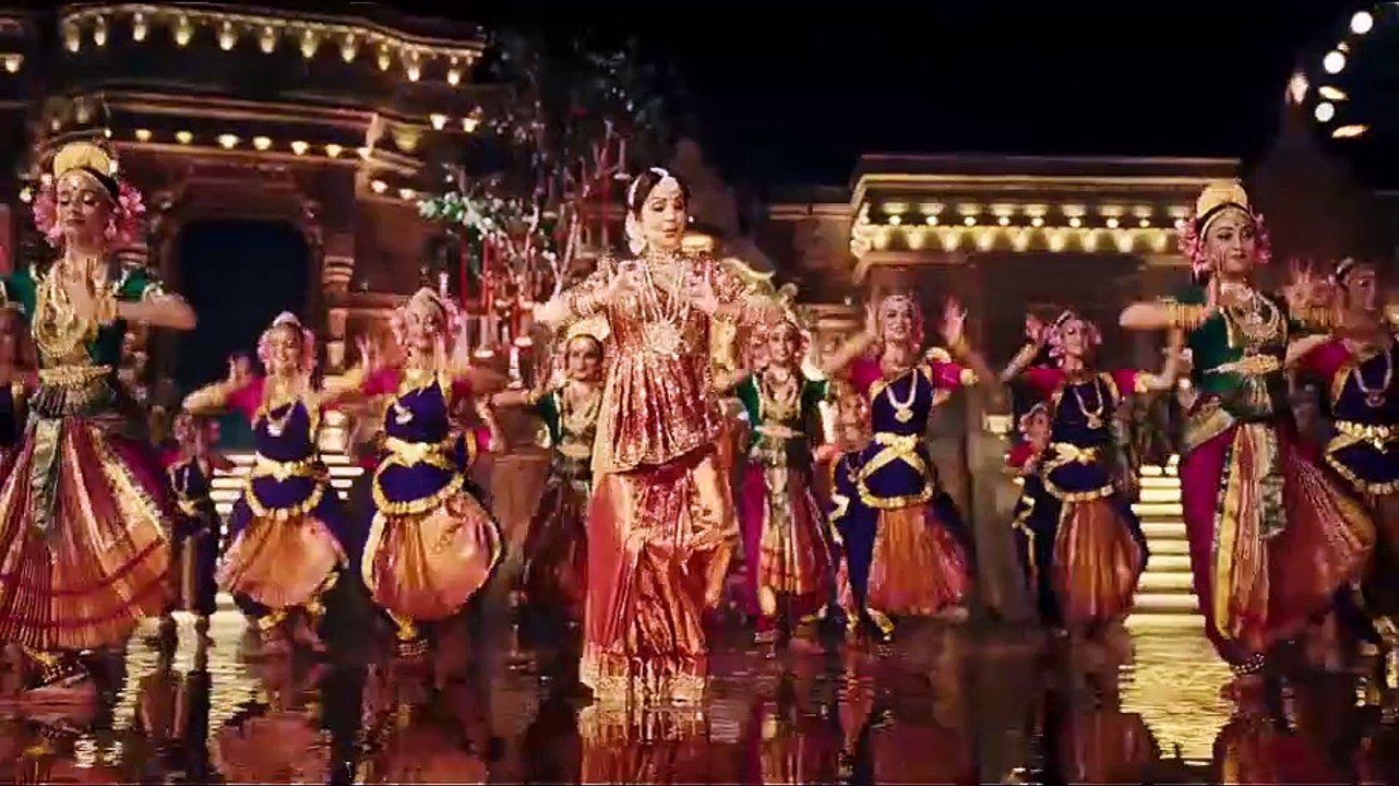 Nita Ambani 's performance on Vishwambhari Stuti during #AnantRadhika pre-wedding Bash