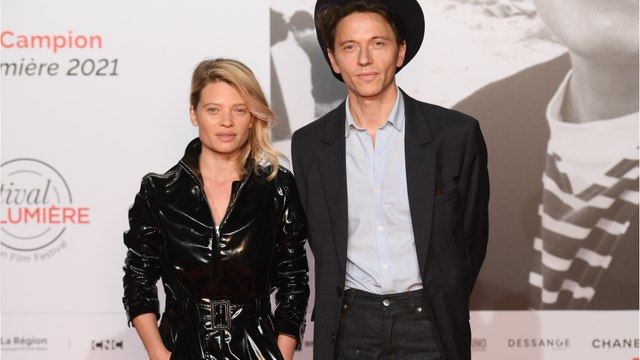 Le chanteur Raphaël et l'actrice Mélanie Thierry attendent leur troisième enfant