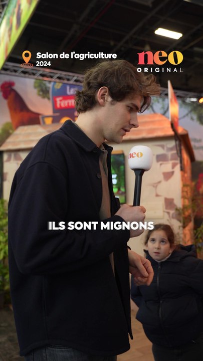 L’humoriste Guillaume de Saint Sernin a poursuivi sa visite du Salon de l’agriculture en allant à la rencontre des participants au concours agricole. ‍ 