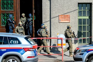 Schüler mit Spielzeugwaffe gesichtet: Großeinsatz in Wiener Schule