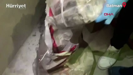 Gizli bölmede silah yapımında kullanılan malzemeler ele geçirildi
