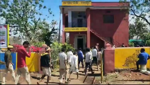 विश्व वन्यजीव दिवस: निकाली जागरूकता रैली, कर्मचारियों ने पर्यावरण बचाने का दिया संदेश