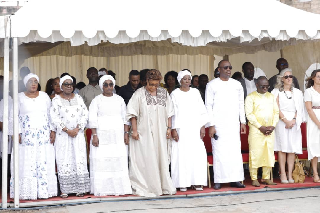 Le Gouvernement honore la mémoire des 07 femmes martyres tombées le 03 mars 2011 lors d'une marche pacifique à Abobo, mais également celle de toutes les disparues des crises postélectorales.