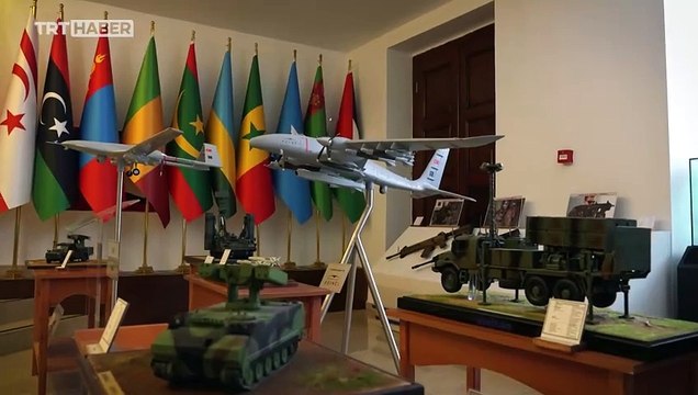 MSÜ Kara Harp Okulu sergi salonu kapılarını TRT Haber'e açtı