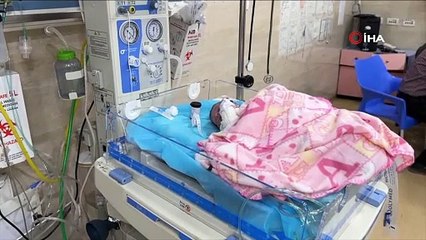 Bombardımandan kurtulan Gazzeliler zorluklarla savaşıyor!