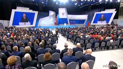 Germania indaga su fuga di notizie, Pistorius: Putin vuole dividerci