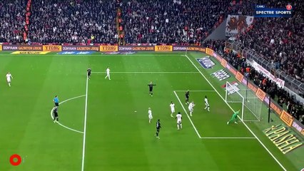 Beşiktaş vs Galatasaray 2. Devre: Canlı Skor ve Maç Analizi ⚽