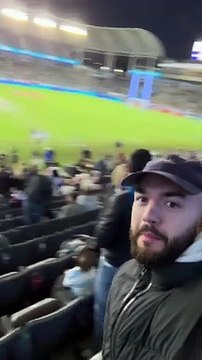 Le rappeur toulousain est venu encourager le rugbyman Oli (Bigflo et Oli) à Los Angeles pour soutenir Antoine Dupont.