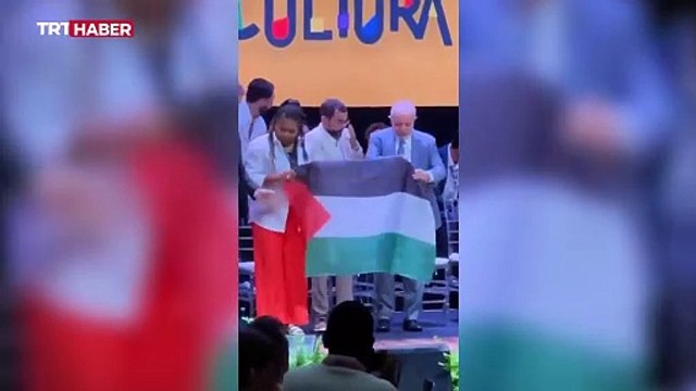 Brezilya Devlet Başkanı Lula da Silva Filistin bayrağı açtı