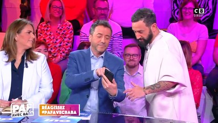 Bernard Montiel reçoit un appel de la première dame en direct sur C8
