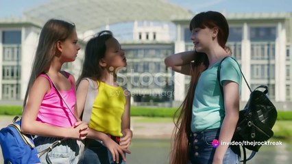 Zoey 102: A Nostalgic Rom-Com Review