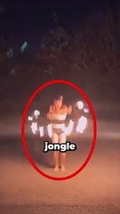 Cette Fille danse avec du Feu