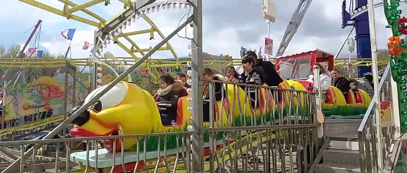 FÊTE FORAINE   Foire de GRENOBLE 2023   #grenoble  #manege #france  #foire #animation  (34)