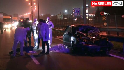TEM Otoyolu'nda korkunç kaza! Yolun karşısına geçmeye çalışan 4'ü aynı aileden 5 kişi öldü