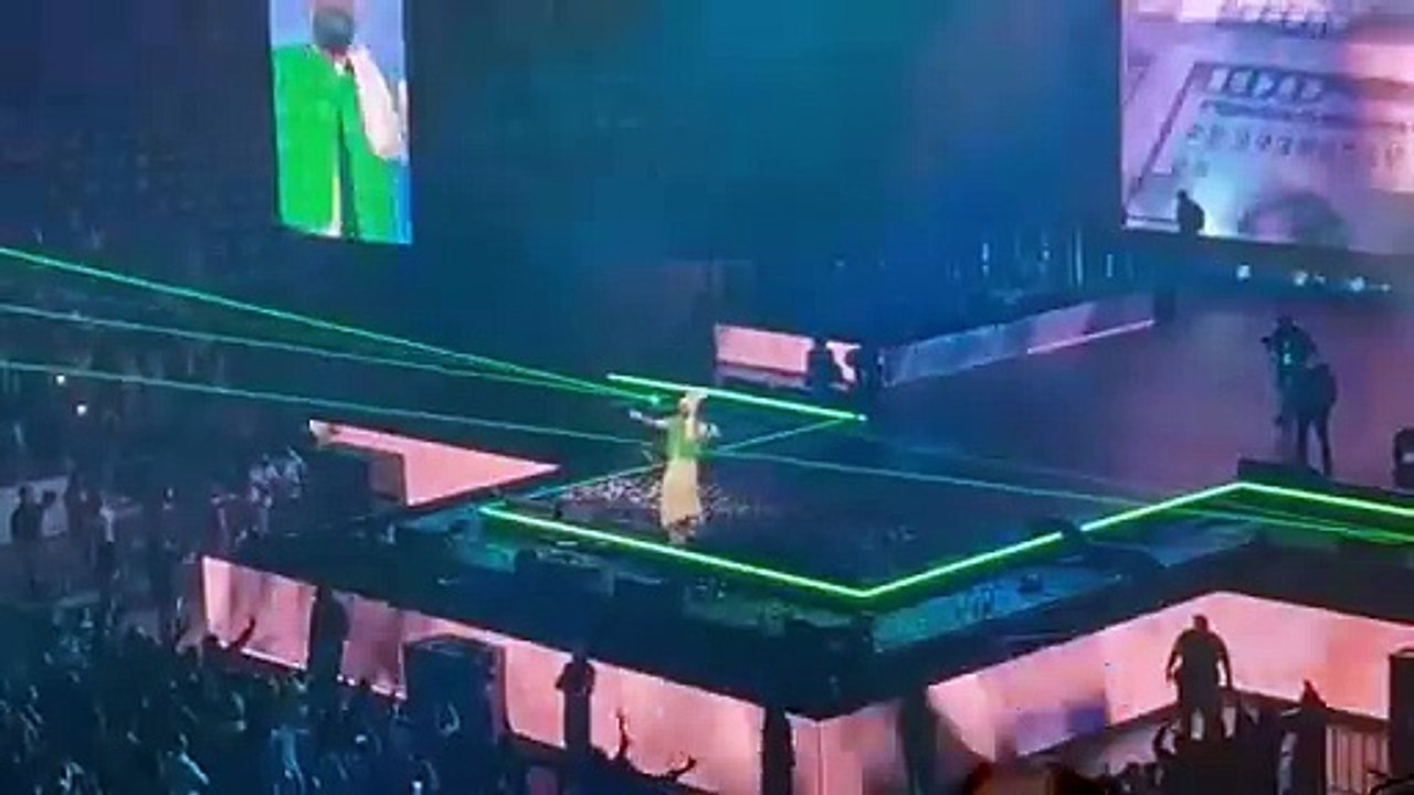 Diljit dosanjh live in concert _ ambani