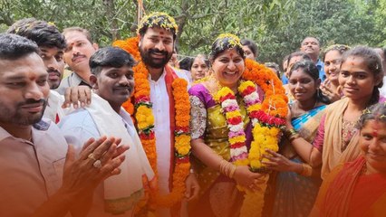 Sringavarapukota రాజకీయాలు.. ఆ YCP MLA వల్లనే TDP లో చేరిన వైసీపీ ఎమ్మెల్సీ భార్య | Telugu Oneindia