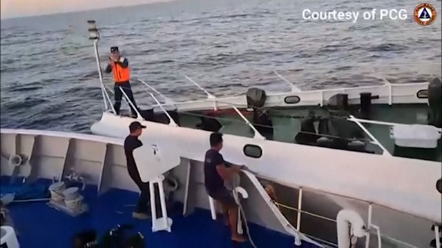 China y Filipinas chocan sus barcos en el disputado Mar del Sur