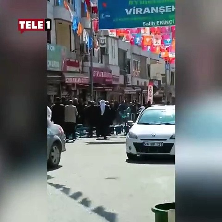 Şanlıurfa'da iki aile birbirine girdi! Taş, sopa ve sandalyeler havada uçuştu