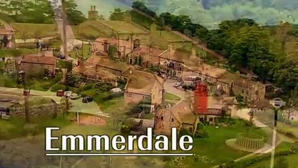 Emmerdale 7 November 2008 - Michael Jayston, Emma Davies, Nicola Wheeler, Matt Healy