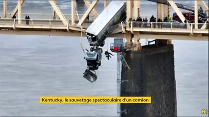Accident de camion : le sauvetage spectaculaire de la conductrice !