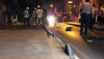 İstanbul'da korkutan kaza! Otomobil elektrik direğine çarptı alev aldı