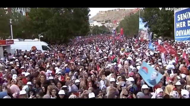 Ünlü gazeteci Orhan Uğuroğlu paylaştı... Cumhurbaşkanı Erdoğan'ın 2 yıl öncekini konuşmasını hatırlattı... 2 yıl önce çeyrek altın: 326 TL, bugün: 850 TL