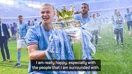 Télécharger la video: Haaland happy at Man City amid Real Madrid links