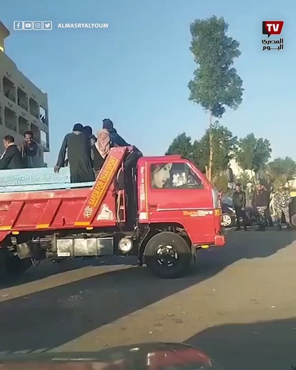 «كلهم من أسرة واحدة».. تشييع 8 جثامين ضحايا حاد...