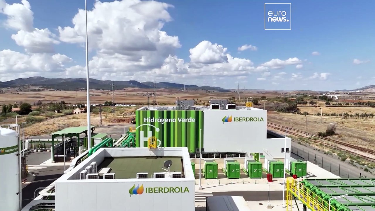 Cracking green hydrogen's 'chicken and egg' problem