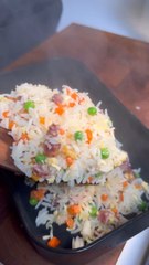 BENTOH ! ENTRECÔTE LAQUÉ AU MIEL A L’AIL NOIR ET MOUTARDE A L’ANCIENNE ET RIZ CANTONNAIS