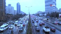 İmamoğlu'nun vatandaşlara layık gördüğü İstanbul! Trafik yine kilitlendi