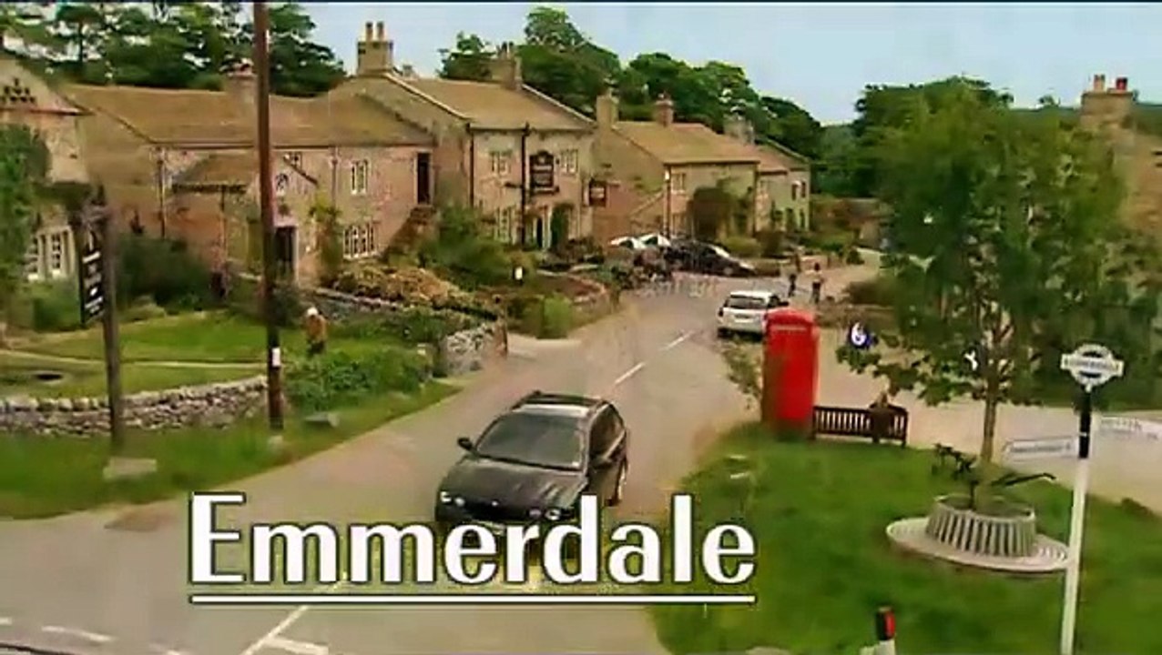 Emmerdale 25 April 2008 - Michael Jayston, Nicola Wheeler, Jenna Coleman, Ayden Callaghan